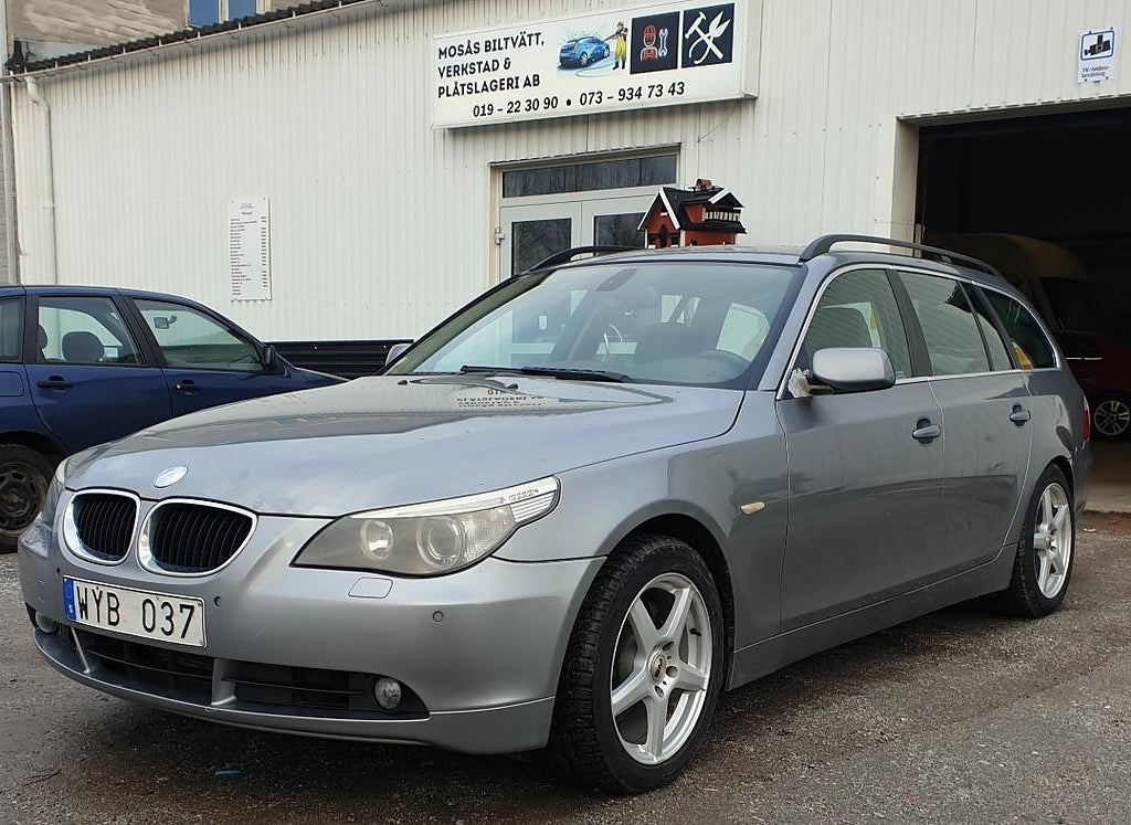 BMW 525x i Touring 218hk