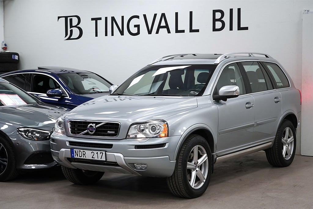 Volvo XC90 D5 AWD R-DESIGN 7-SITS DRAG TAKLUCKA VÄRMARE