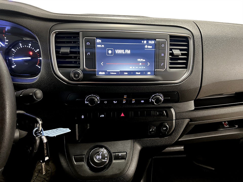 Bild på Opel Vivaro Business 2.0 BHDi 145hk Aut L3 B-KAMERA WEBASTO