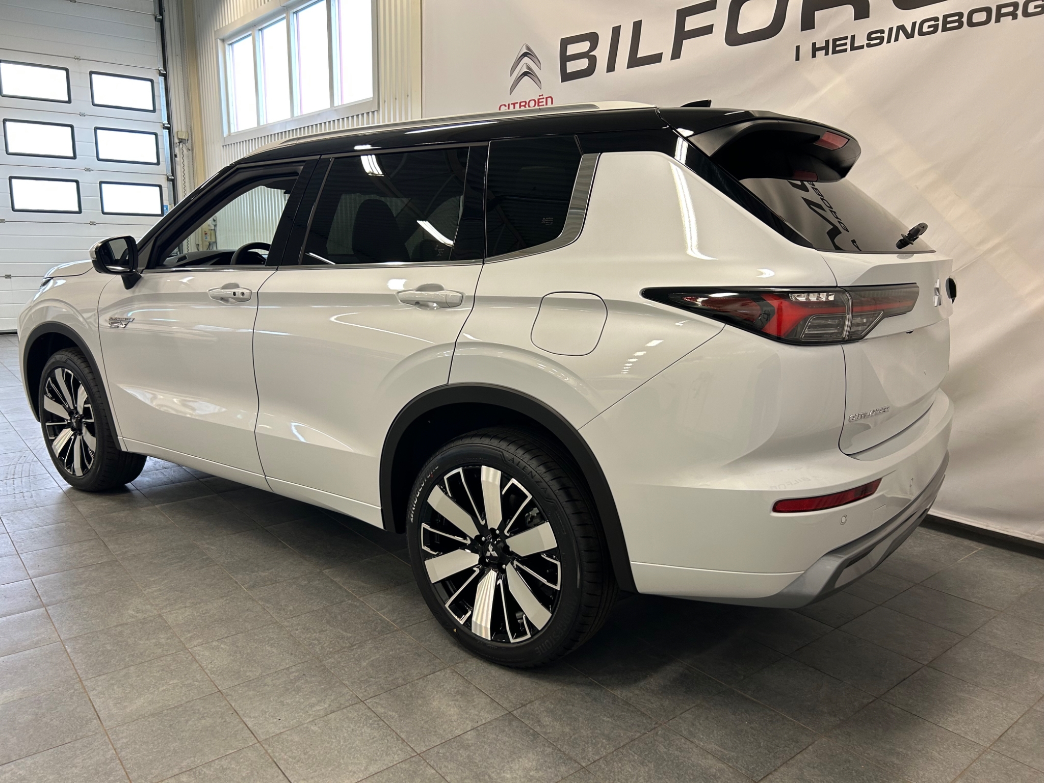 Mitsubishi Outlander 2025, bild 6/49