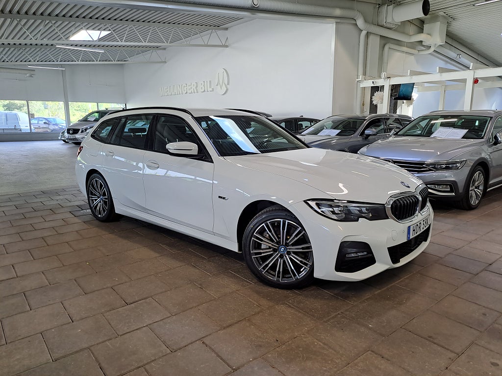 BMW 330e xDrive Touring M-Sport Steptronic Drag Navi