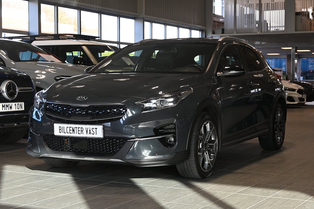 Kia Xceed Plug-in Hybrid Advance Plus Yellow Pack Cockpit