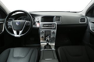 Sedan Volvo S60 Cross Country 16 av 22