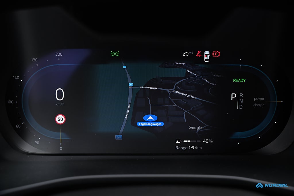 Volvo XC40