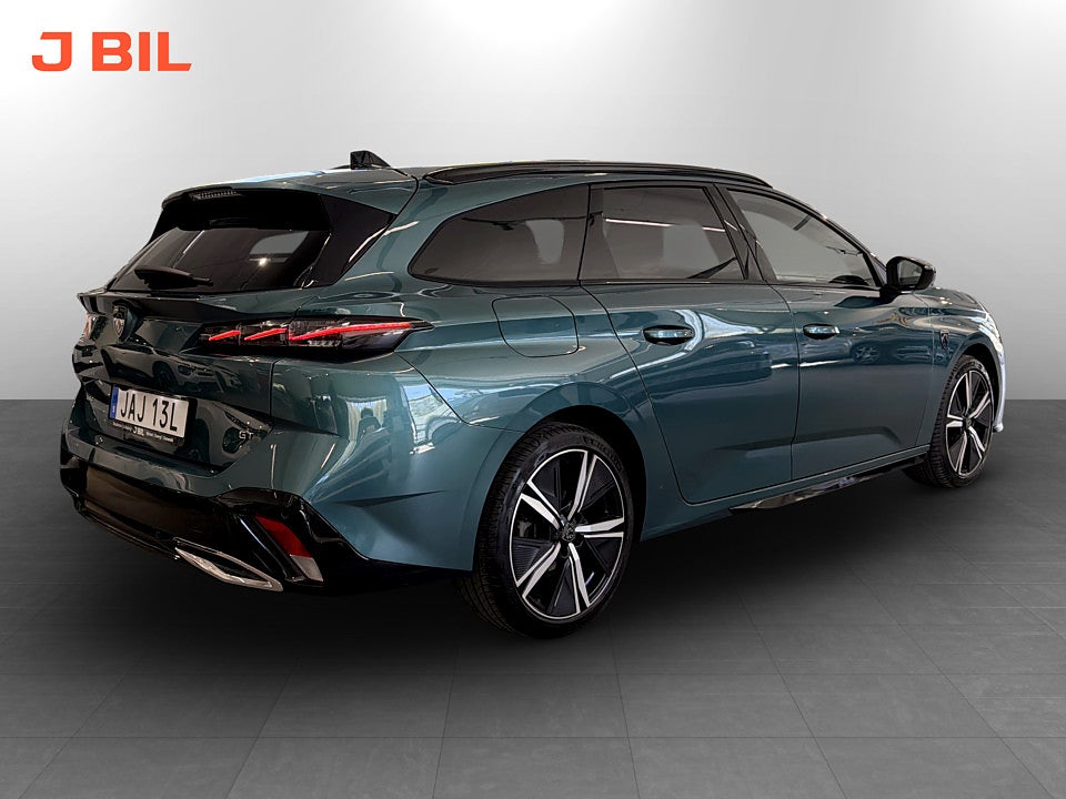 Bild på Peugeot 308 sw SW GT 1.2 PT 130hk Aut 360 B-KAMERA CARPLAY
