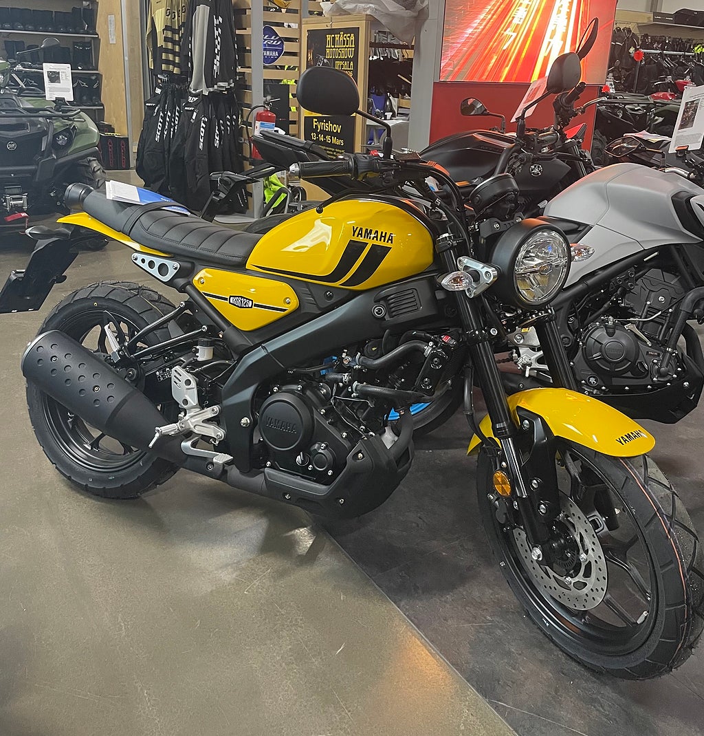 Yamaha XSR125 ABS REA SPARA 11000 kr  xsr xsr-125