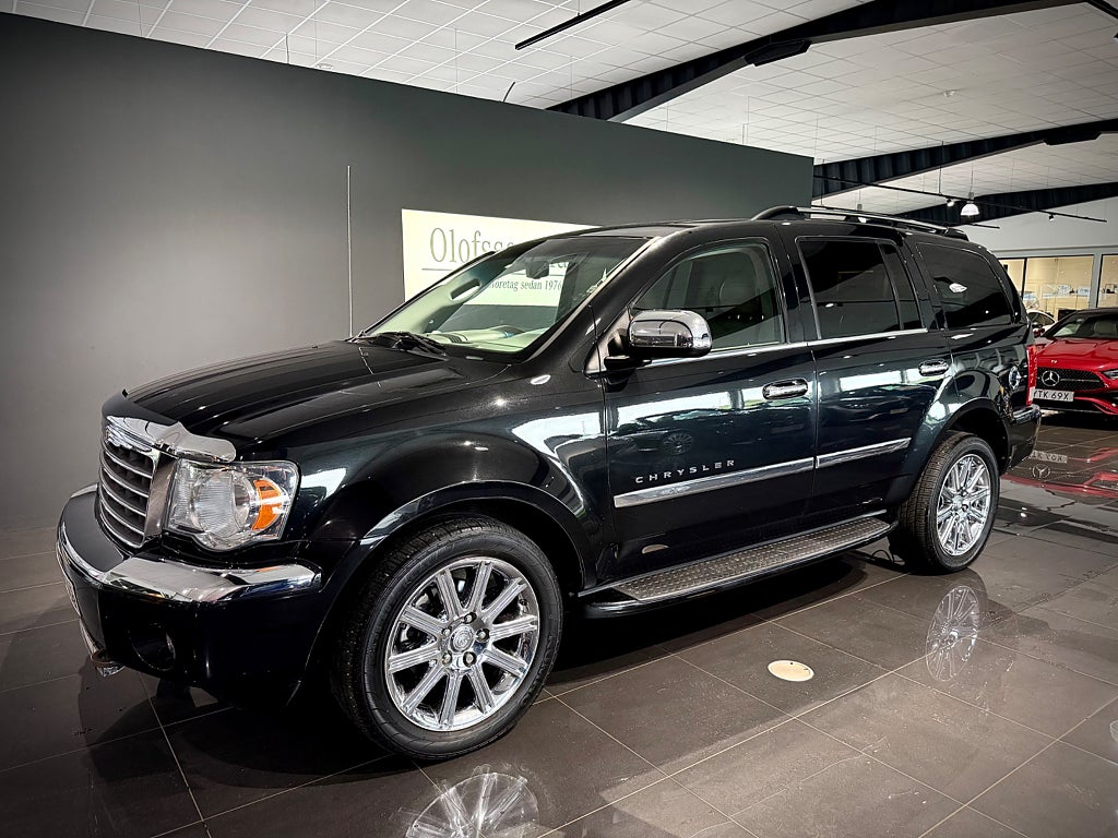 Chrysler Aspen 5.7 V8 Hemi AWD 8sits Full utr Limited paket - bild 31