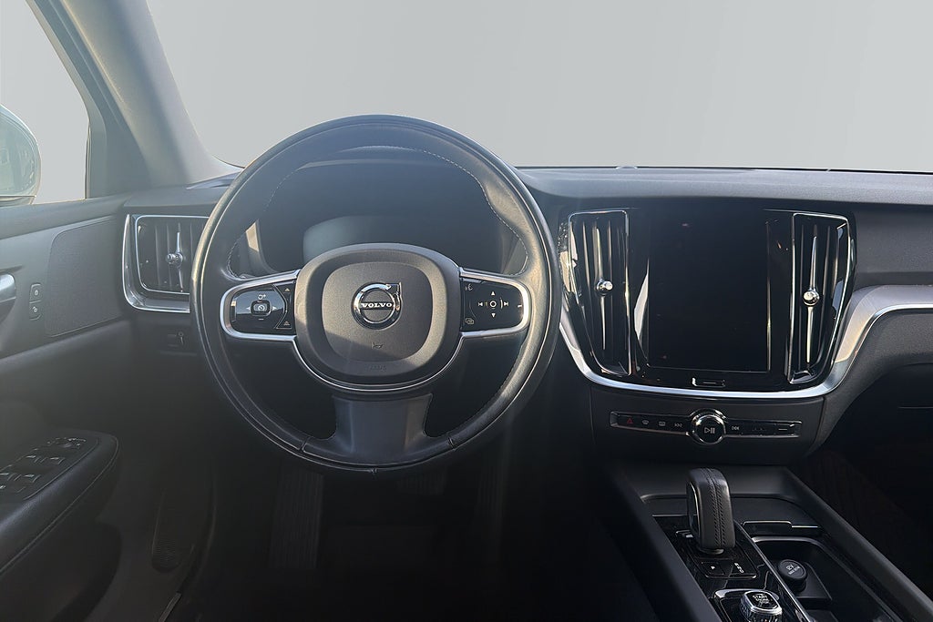 Volvo V60 2021