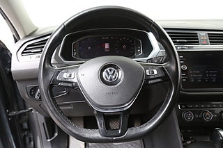 SUV Volkswagen Tiguan 33 av 36