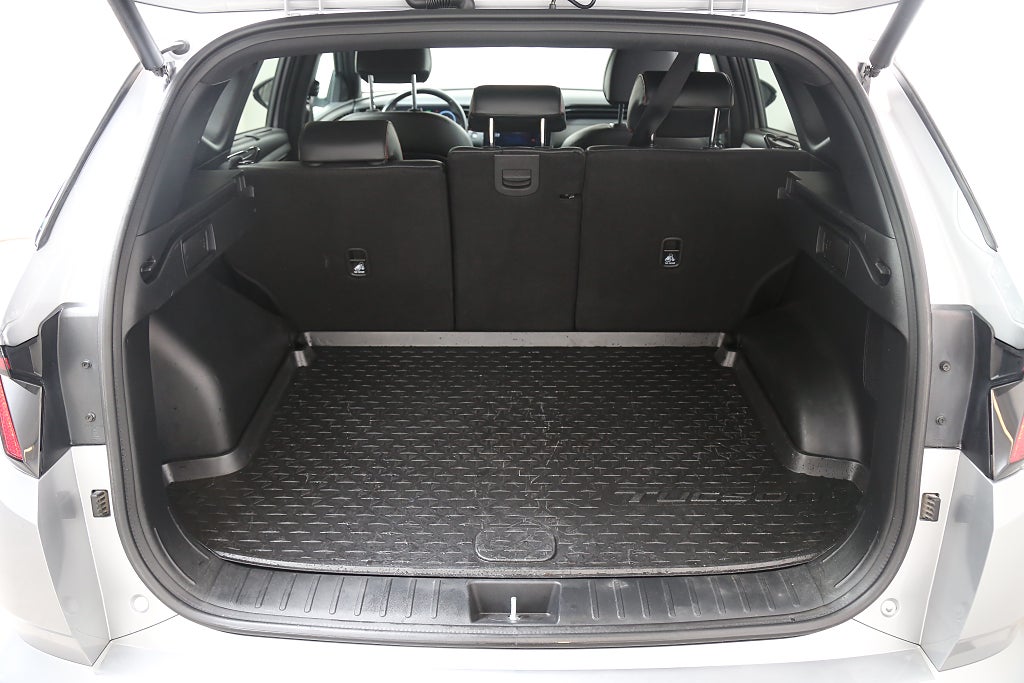Hyundai Tucson 1,6 T-GDi PHEV 265hk 6AT 4WD N Line Drag Assistanspkt 2023