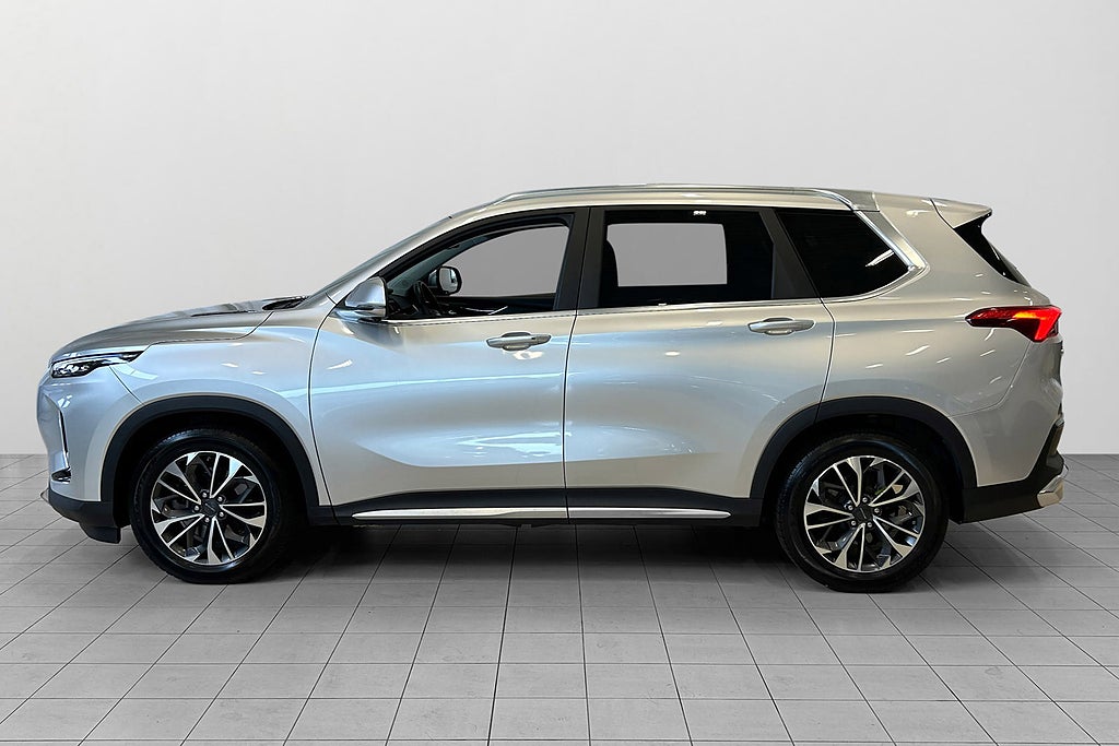 Maxus Euniq 6 2022 - miniatyr 6