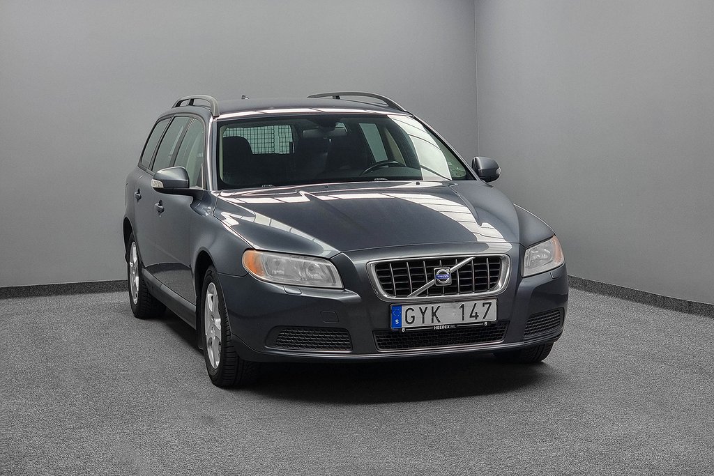 Volvo V70 2.4D Geartronic 163hk Värmare 1-Ägare Välskött