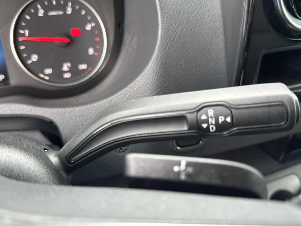 Mercedes-Benz Sprinter 2026 - miniatyr 17