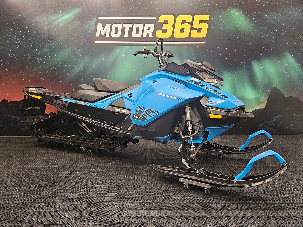 Ski-Doo SUMMIT SP 600R 154" • 729 MIL / FR. 899 KR/MÅN