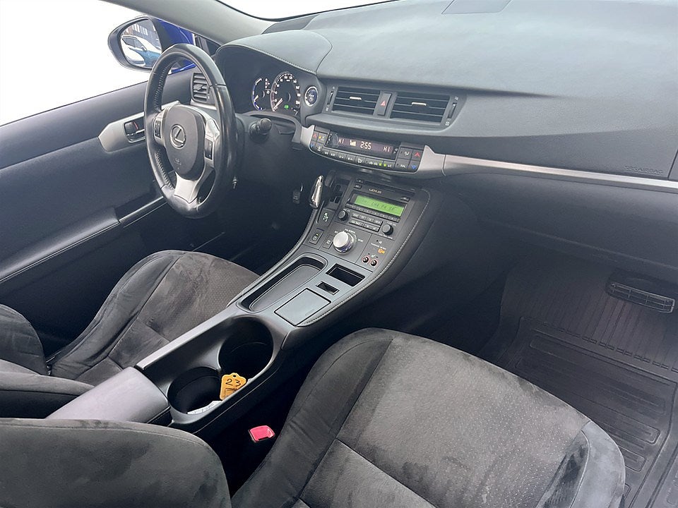 Bild på Lexus CT 200h F Sport 1.8 CVT 136hk Aut - FARTHÅLLARE