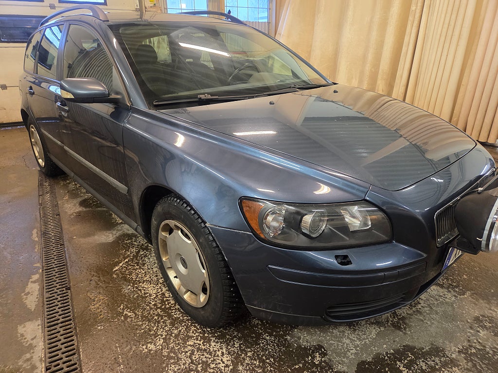 Volvo V50 1.8 Euro 4 Nyservad Få Ägare Räntekampanj !!
