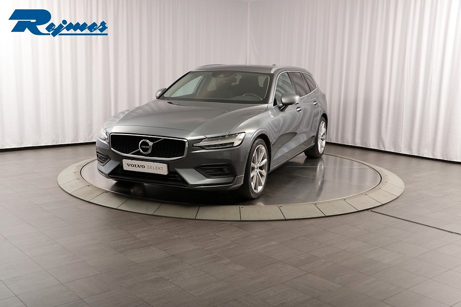 Volvo V60 B4 Bensin Momentum Advanced Edition