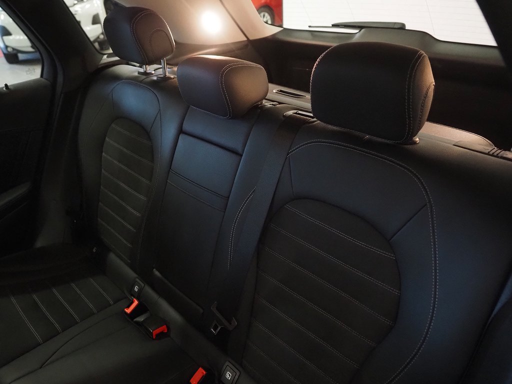 Mercedes-Benz GLC 300 de 4MATIC 9G-Tronic AMG Cockpit Drag 2022