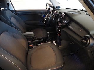 Halvkombi MINI Cooper 10 av 17