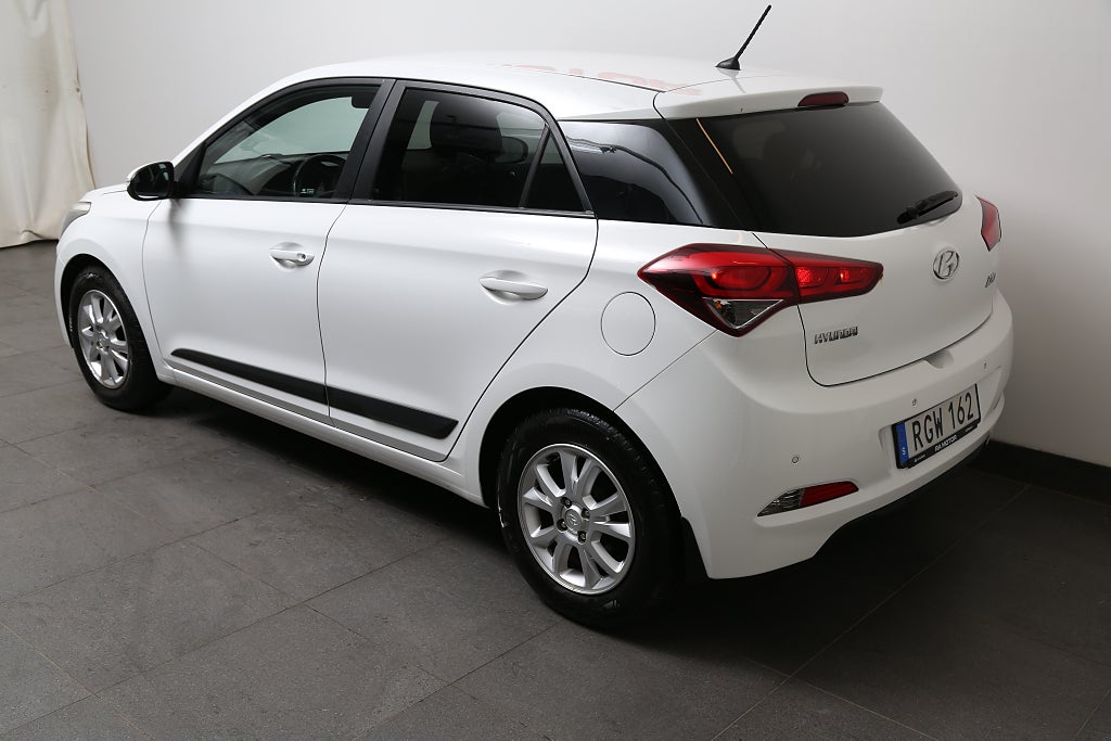 Hyundai i20 1,2 84hk Go! Edition 5D 2017