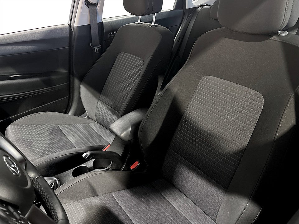 Bild på Hyundai i20 Essential 1.2 MPi 84hk P-SENSORER