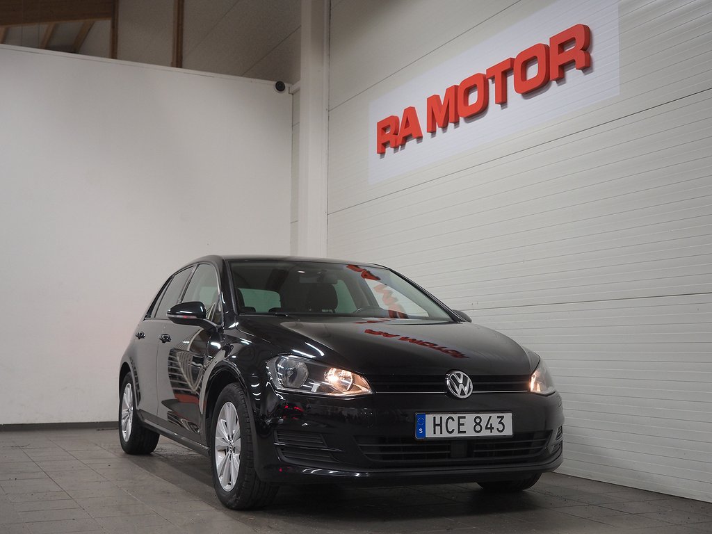 Volkswagen Golf 5-dörrar 1.6 TDI Euro 6 D-värmare, Backkamera