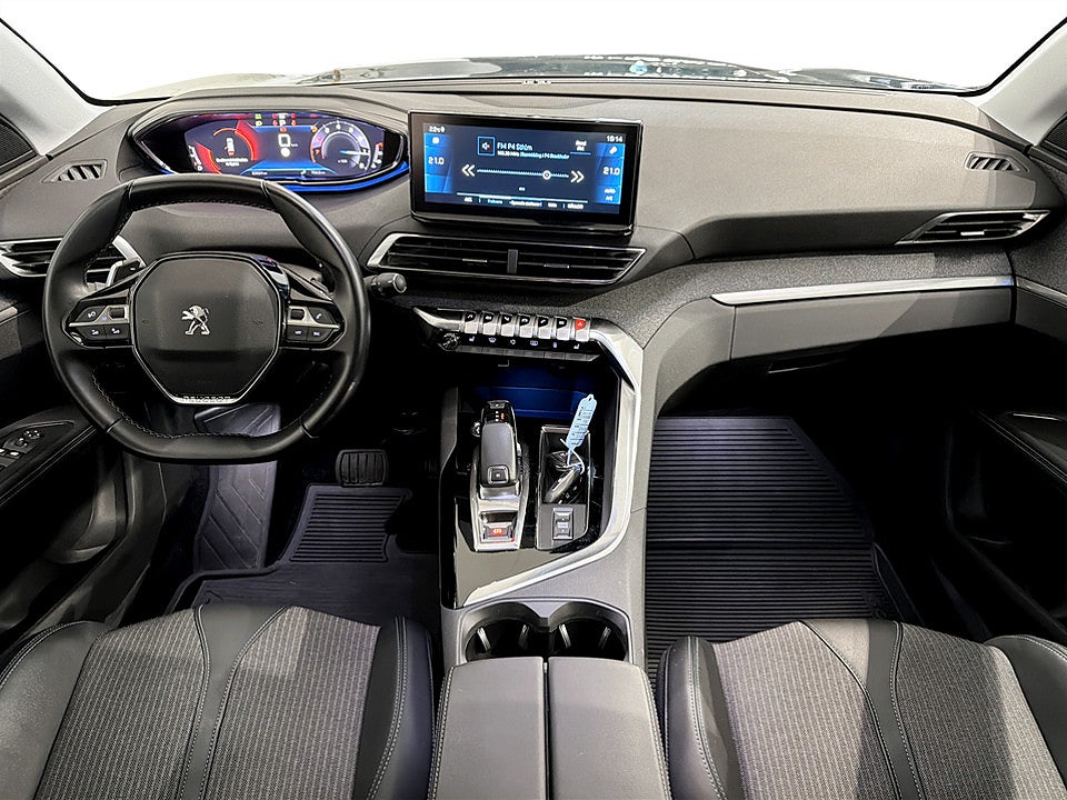 Bild på Peugeot 3008 Allure 1.2 PT 130hk Aut B-KAMERA CARPLAY