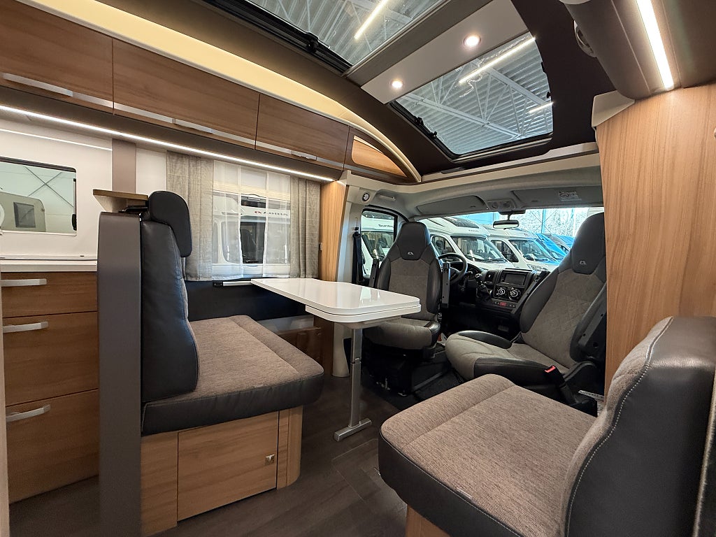 Adria Coral 670 SL Nordkapp *ALDE*Långbäddar*3500kg*
