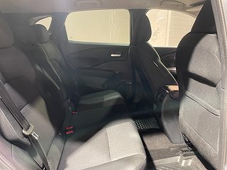 SUV Nissan Qashqai 13 av 27