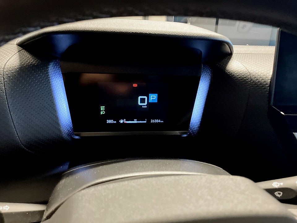 Bild på Citroën C4-X Shine 1.2 PT 130hk Aut B-KAMERA RATTVÄRME