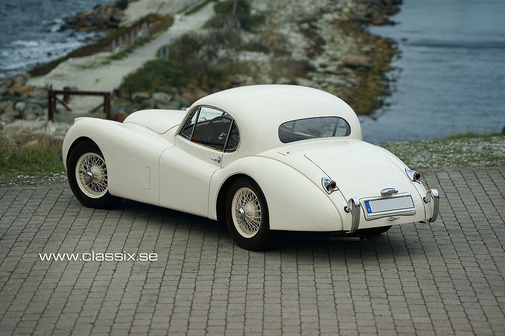 Jaguar XK120 M FHC