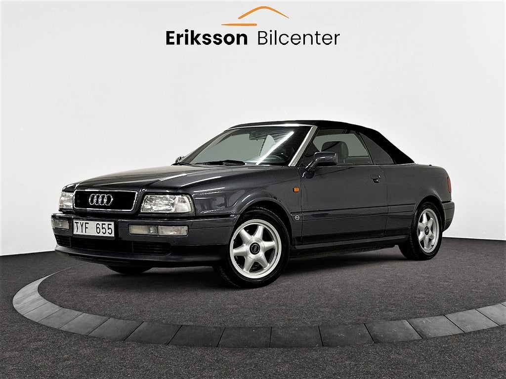 Audi CABRIOLET 2.6 V6 150hk Automat Skinn / 0%Ränta