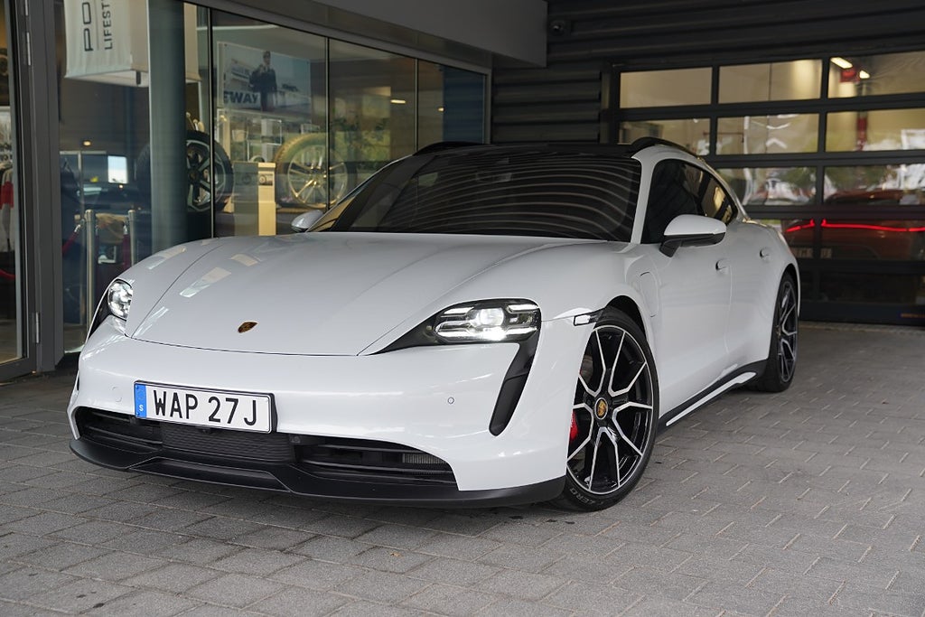 Porsche Taycan 4S / Approved / Lågmilare