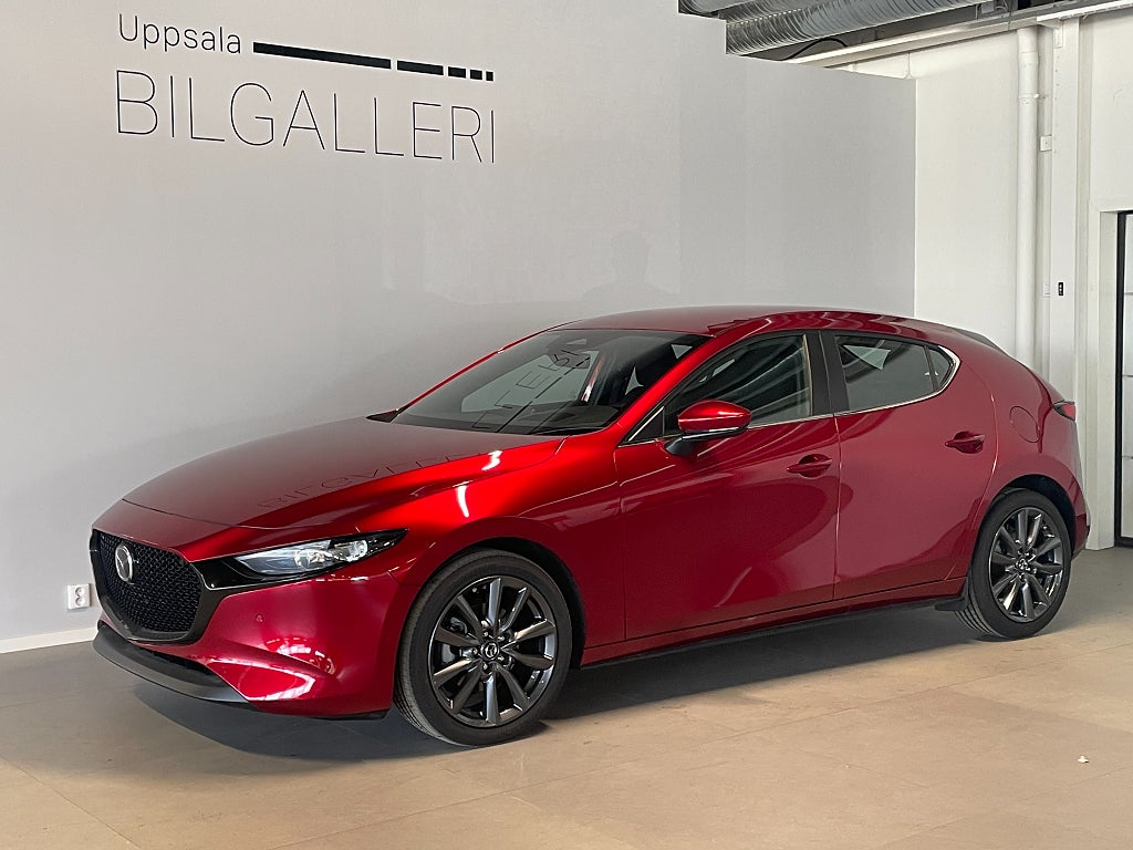 Mazda 3 Centre-line 2,5 140hk.  Aut-Mildhybrid  KAMPANJ 