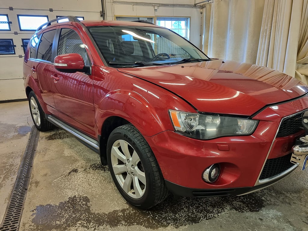 Mitsubishi Outlander 2.2 Di-D AWC Automat Edition Nyserv. Euro 5