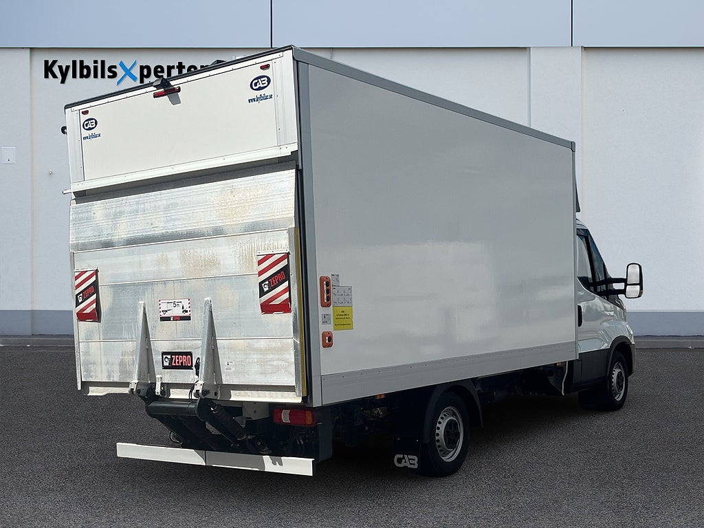 Iveco Daily 35-140 2.3 JTD Hi-Matic Euro 6 Kylbil med bakgavellhiss