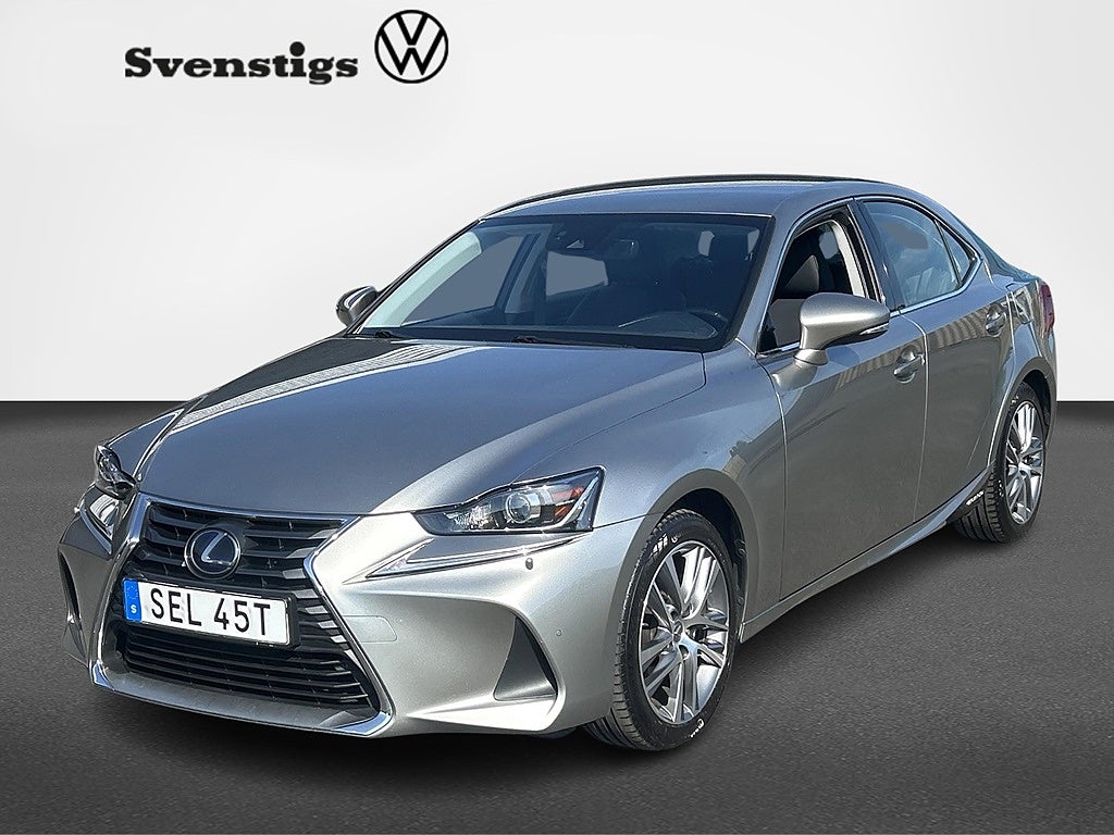 Lexus IS 2020