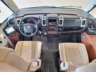 Husbil-integrerad Carthago CHIC C-LINE I XL 5.8 Q 11 av 29