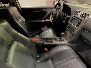 Kombi Toyota Avensis 15 av 25