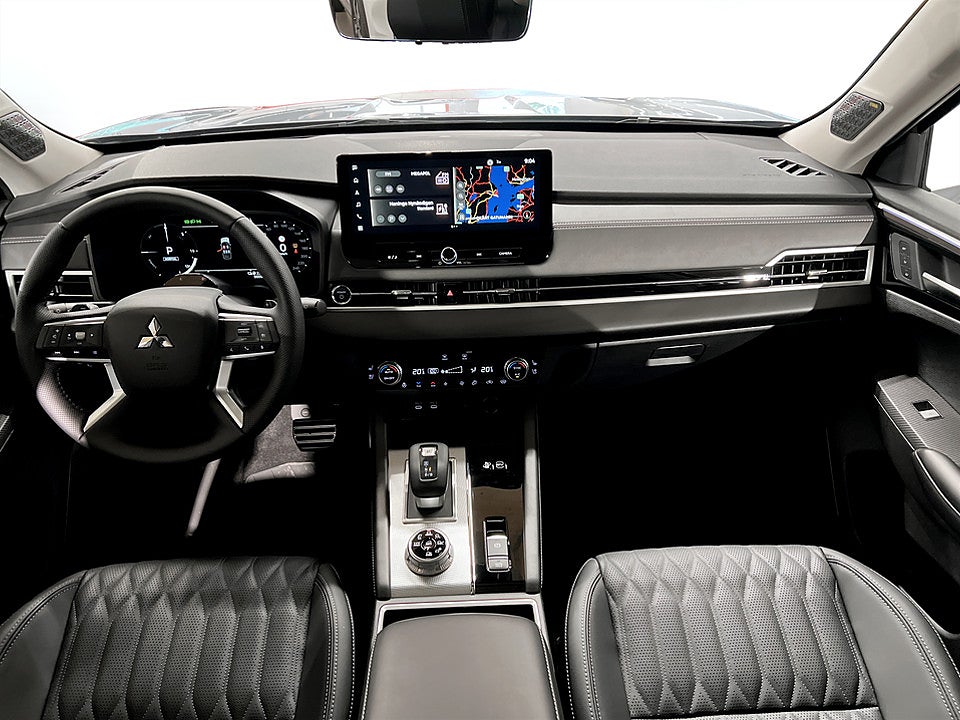 Bild på Mitsubishi Outlander Instyle PHEV - DEMO