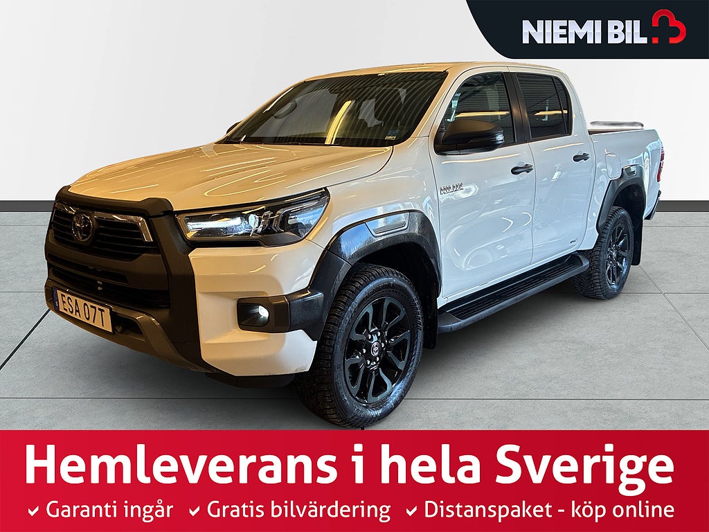 Toyota Hilux Dubbelhytt 2.8 4WD Invincible S&Vdäck/Drag/MOMS/Kamera