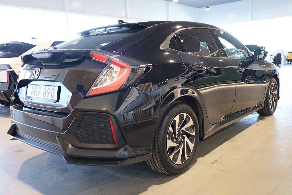 Honda Civic 1,0 i-VTEC Comfort 129HK Blåtand K-rem bytt 2017