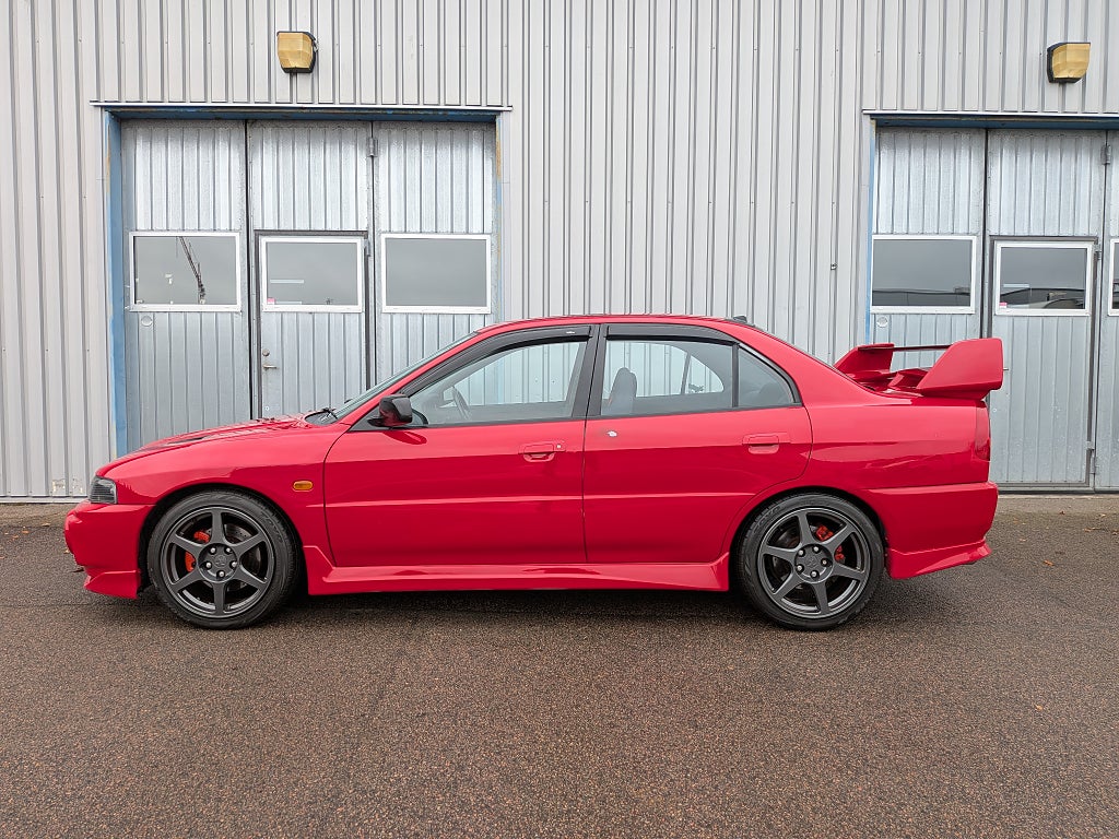 Mitsubishi Lancer Evolution EVO IV (JDM) 2.0 AWD 