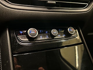 Opel Grandland X Hybrid4 Ultimate Moms/Kamera/P-Sens/P-Värm/ACC/SoV-Däck