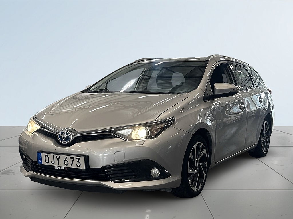 Toyota Auris Touring Sports Hybrid e-CVT Active Plus S&V/Kamera/Värm