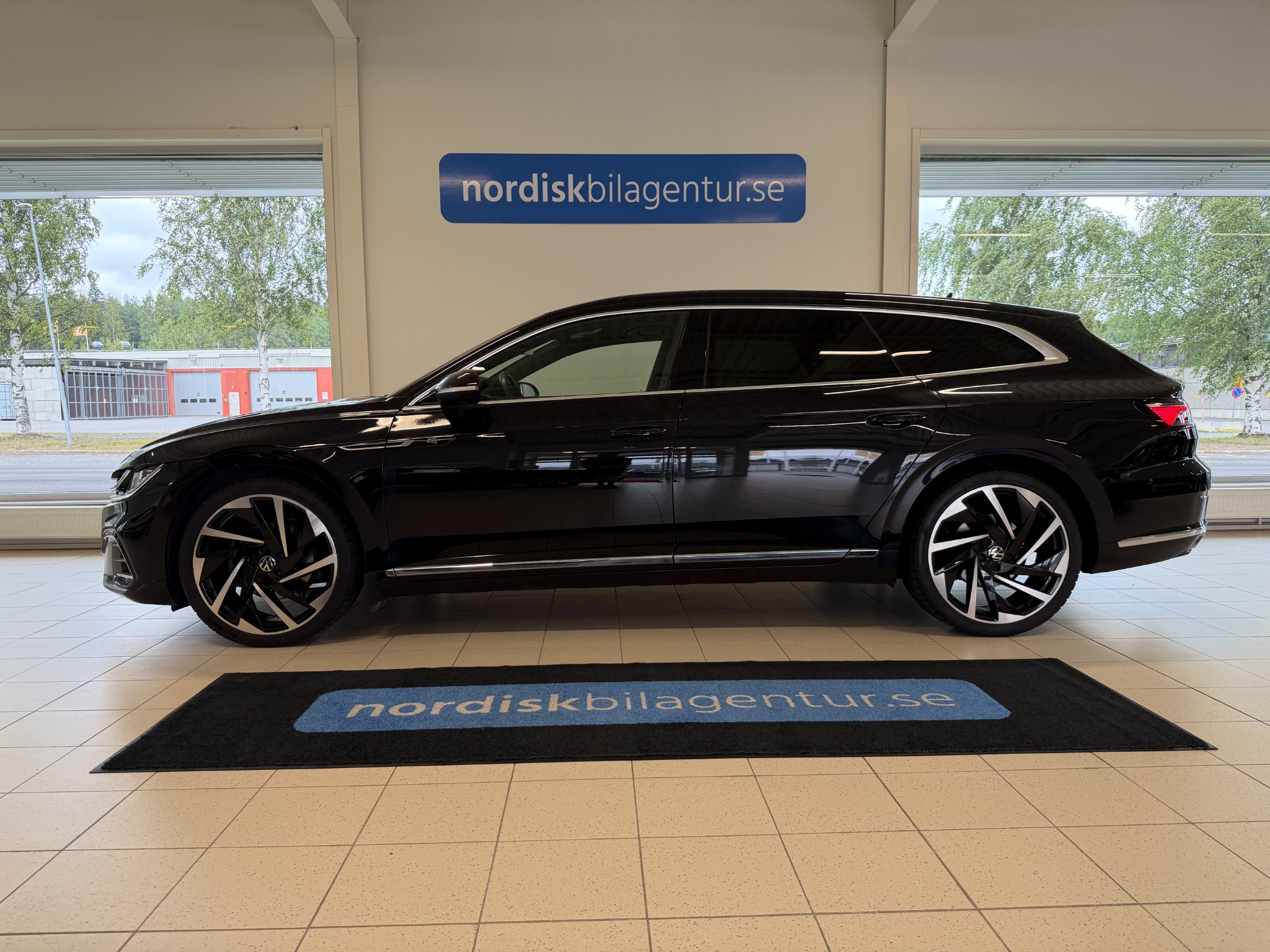 Volkswagen Arteon 2023, bild 2/47