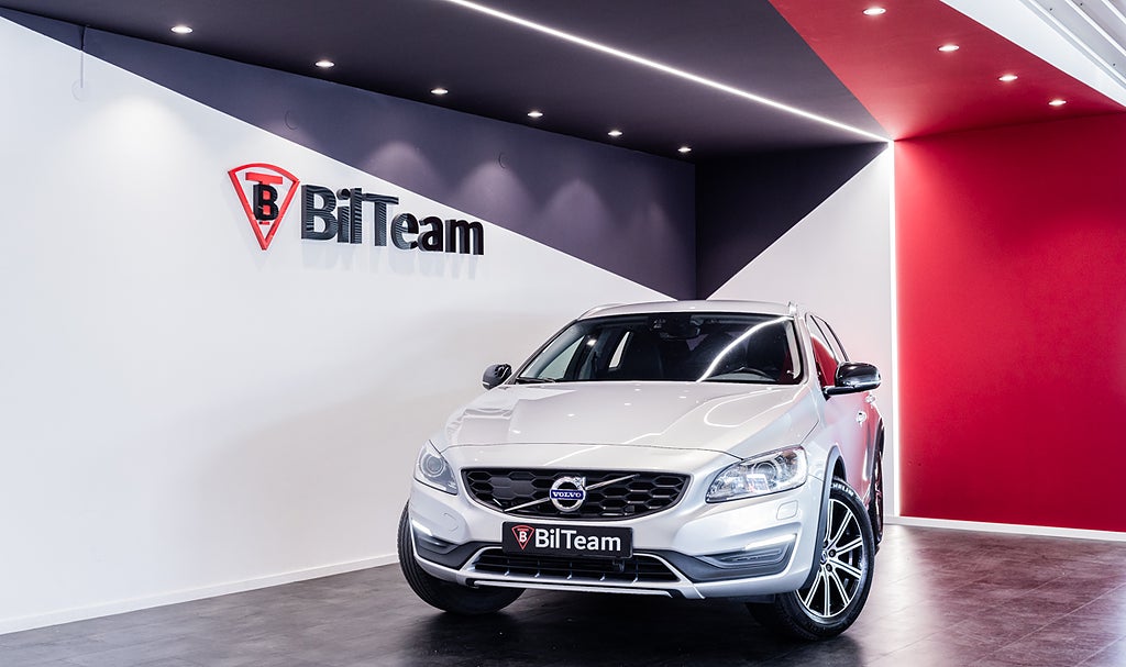 Volvo V60 Cross Country D4 Geartronic Momentum Euro 6