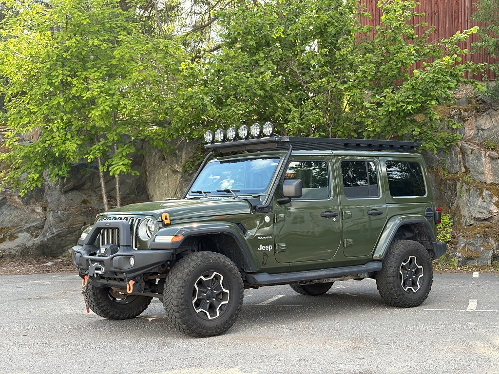 Jeep Wrangler Unlimited Sahara 3.0D V6 , Skinn Alpine ljud adaptiv