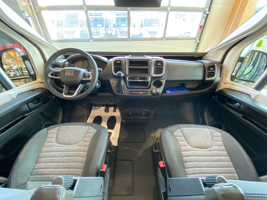 Adria Twin Supreme 640 SGX / Nyhet / Automat / 6.895kr/mån - Adria