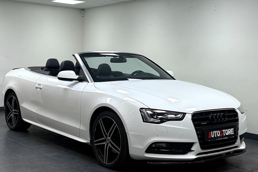 Audi A5 Cabriolet 2.0 TDI quattro S-line *Läder * Comfort Euro 5